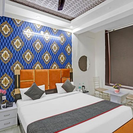 Hotel O Heritage Inn ノイダ エクステリア 写真