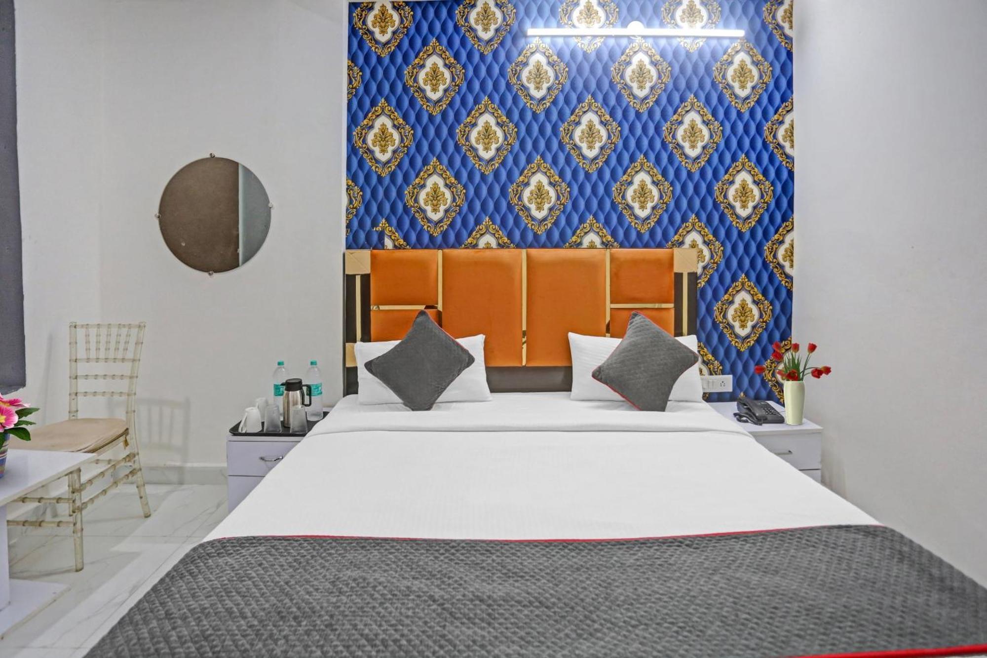 Hotel O Heritage Inn ノイダ エクステリア 写真