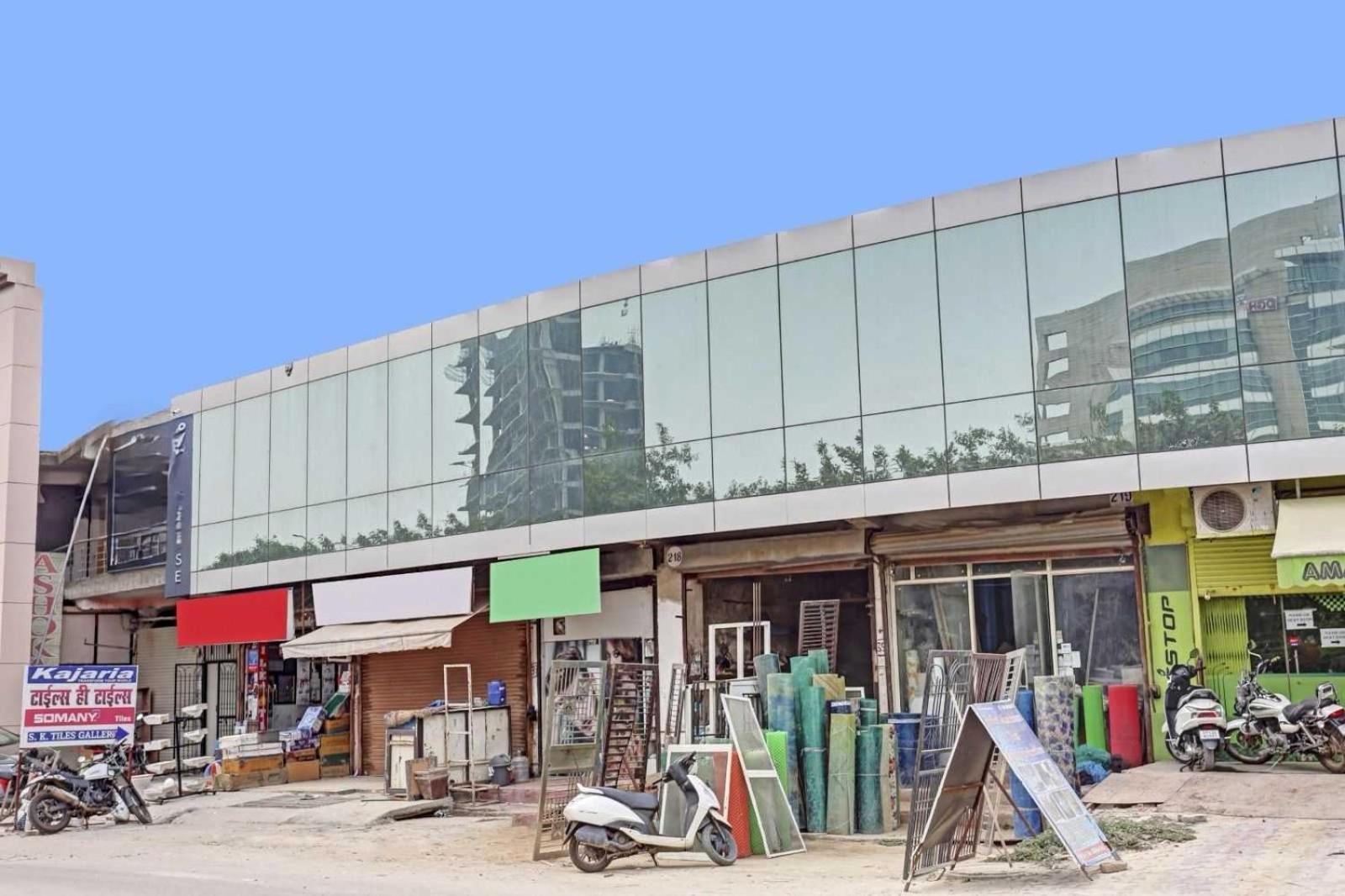 Hotel O Heritage Inn ノイダ エクステリア 写真